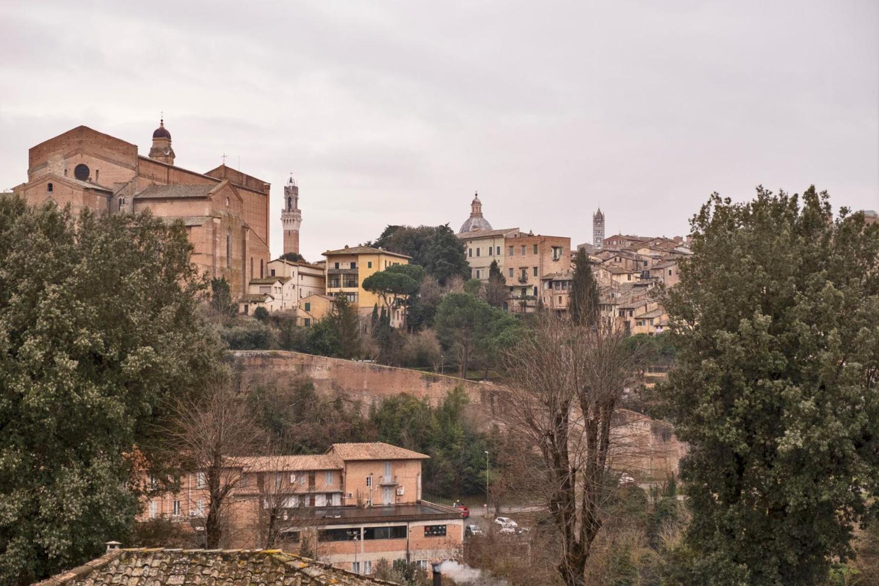 My Honeyed Corner Siena Exterior foto